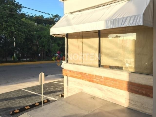 Local Comercial para Renta en Cancún - 4