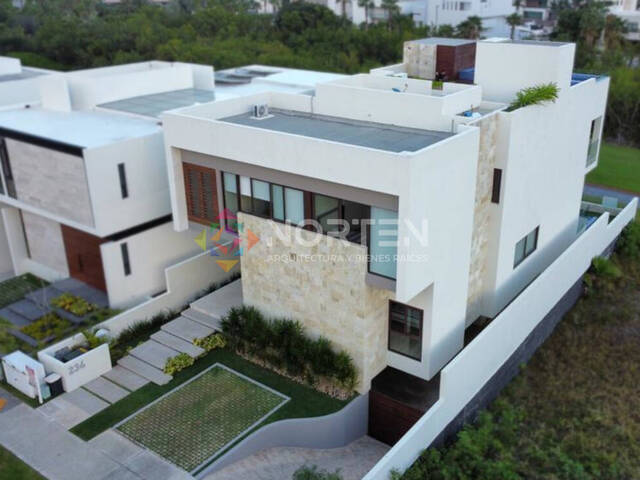 #NVC 036 - Casa para Venta en Cancún - QR - 1