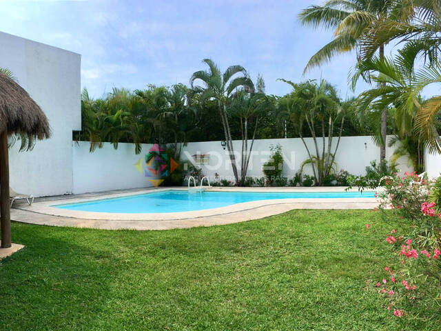 #NRC 024 - Casa para Renta en Cancún - QR - 1