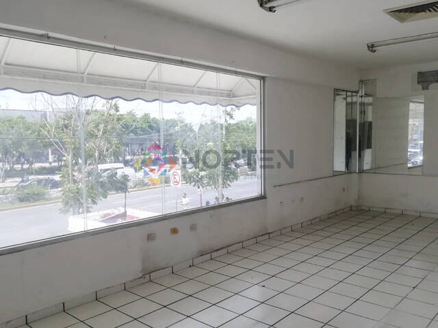 Local Comercial para Renta en Cancún - 5