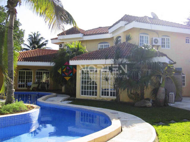 #NVC 017 - Casa para Venta en Cancún - QR - 1