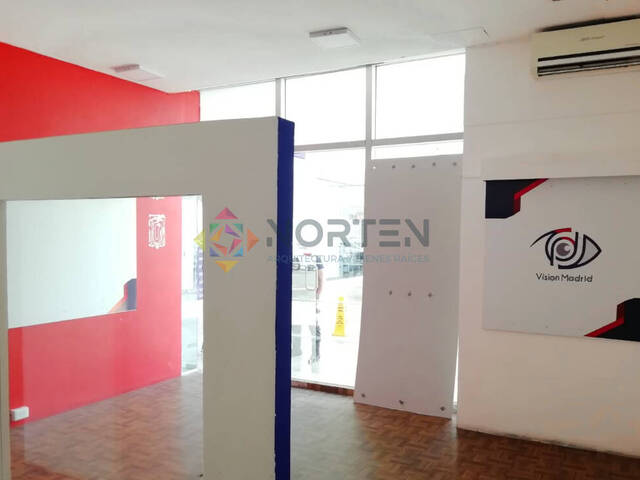 #NRL 022-3 - Local Comercial para Renta en Cancún - QR - 2