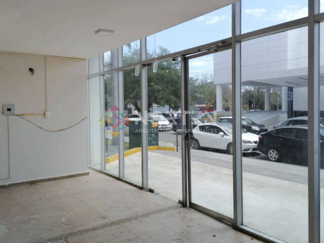 #NRL 022-4 - Local Comercial para Renta en Cancún - QR - 2