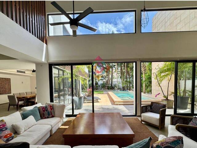 #NVC 084 - Casa para Venta en Cancún - QR - 1