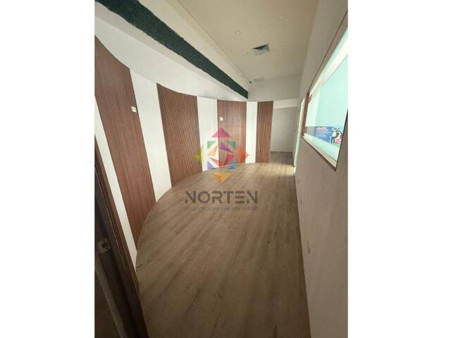 #NRO 004 - Local Comercial para Renta en Cancún - QR - 2
